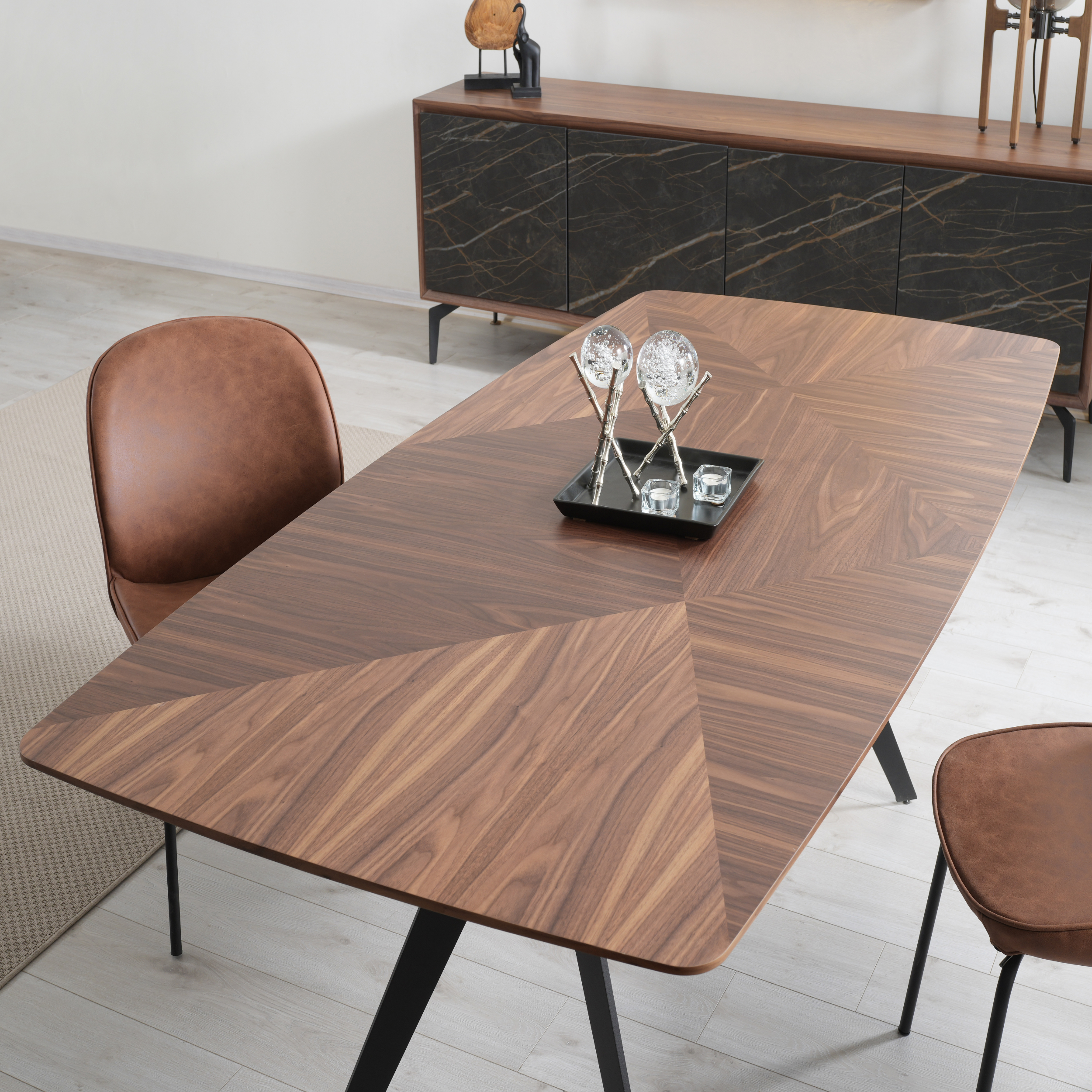 Table à Manger en Bois SALVATORE