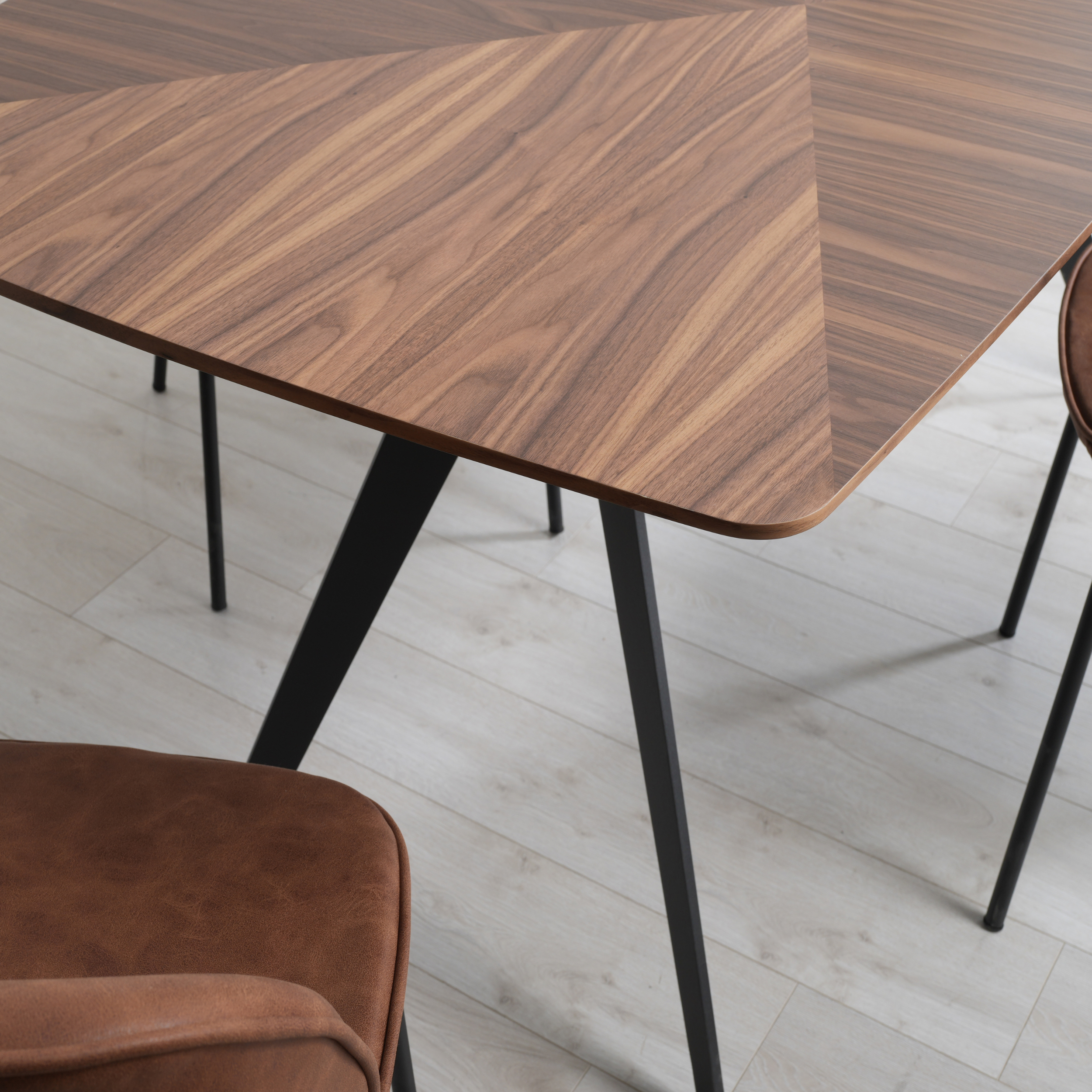 Table à Manger en Bois SALVATORE